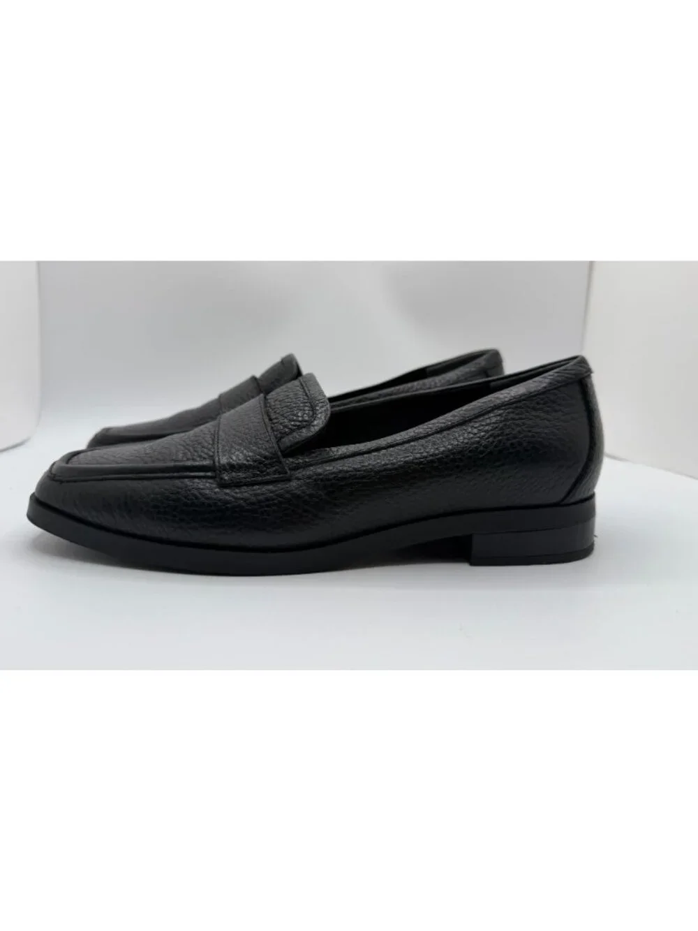 Vionic Sellah Tumbled Leather Penny Loafers Black Women Size 8 Work Casual Shoes